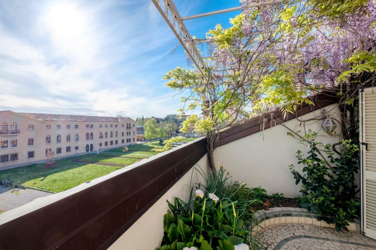 ראבנה Penthouse In The City Centre מראה חיצוני תמונה